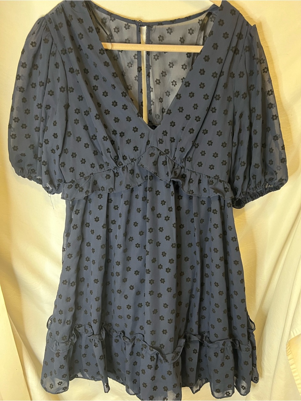 B Darlin Blue Floral V-Neck Short Sleeve Tunic